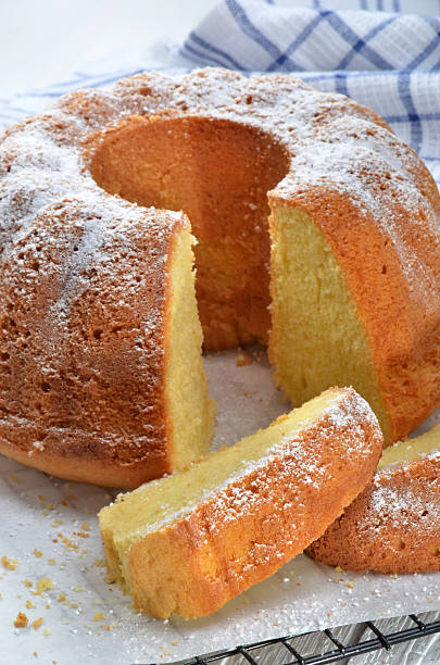istock lemon gugelhupf with powder supgar 177412121