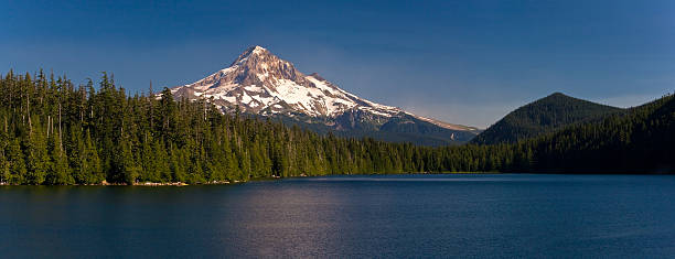 istock Mount Hood and Lost Lake, Oregon 177412274