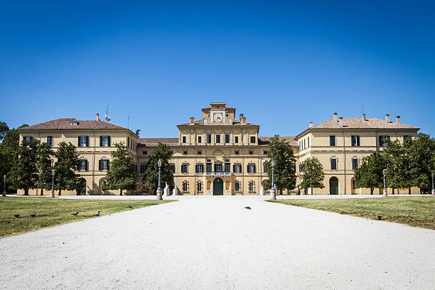 le palazzo ducale de parme - parme photos et images de collection