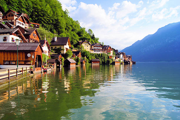 istock Austrian village in the Alps 177415981