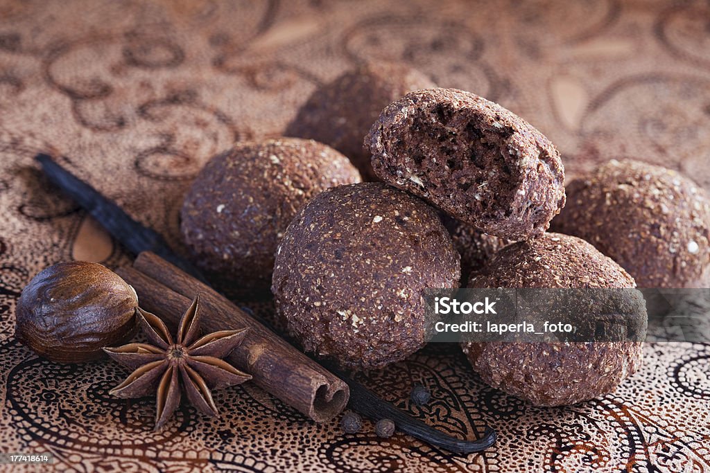 Farina d'avena, crusca e biscotti al cioccolato - Foto stock royalty-free di Cioccolato