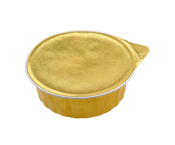 istock pate in a closed aluminum tin can 177419316
