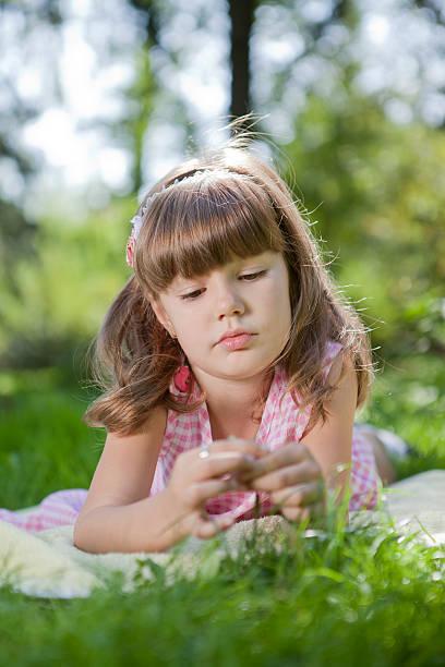 istock cute youn girl 177421447