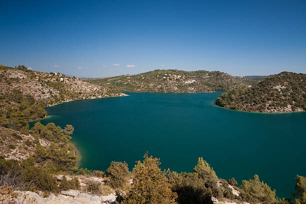 istock Lake of Esparron 177423846
