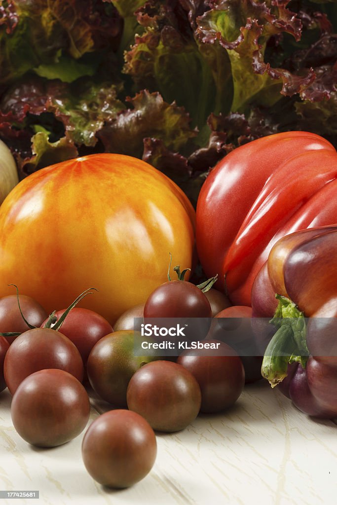 Frische Tomaten und Salat - Lizenzfrei Bildkomposition und Technik Stock-Foto