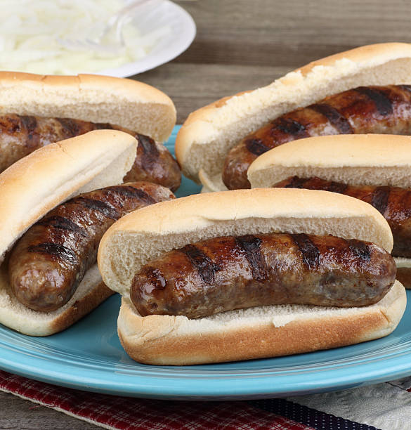 istock Grilled Bratwursts on Buns 177426400