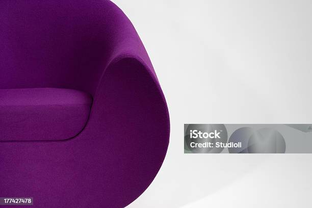 Photo libre de droit de Purple Moderne Fauteuil banque d'images et plus d'images libres de droit de Ameublement - Ameublement, Canapé, Horizontal