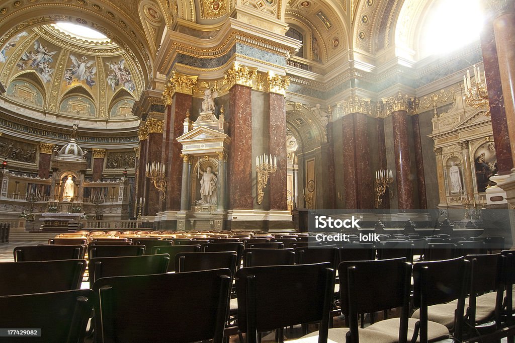 Basílica de St. Stephen's - Foto de stock de Arco - Característica arquitectónica libre de derechos