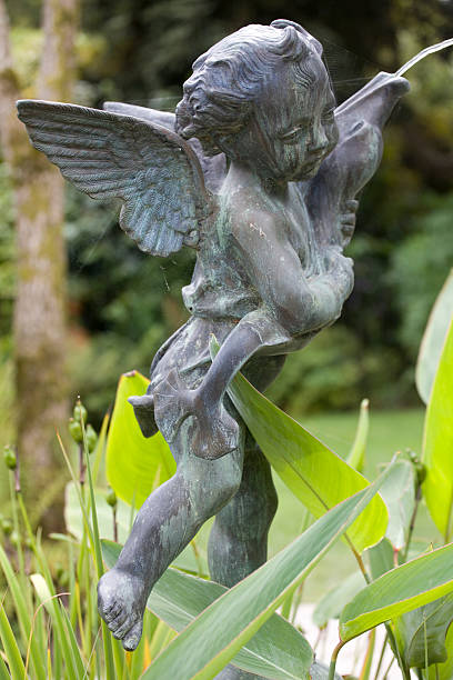 istock Cherub Fountain, Bronze Statue 177431916