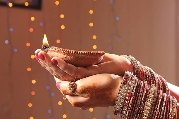diwali oil lamp - craft india indian culture asian ethnicity stock-fotos und bilder