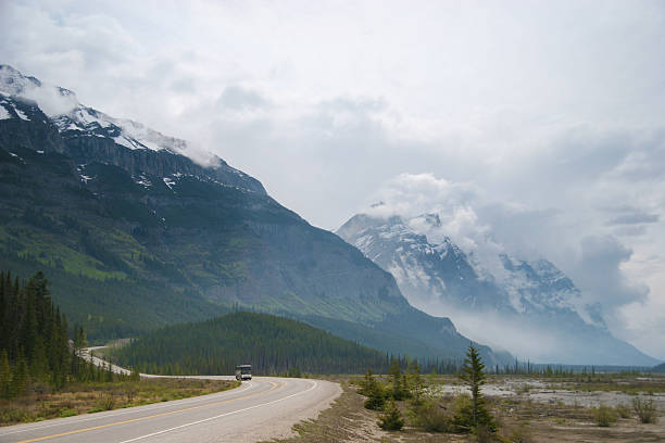 istock Vehicle moving on winding scenic Icefields parkway in Jasper, Alberta 177432642
