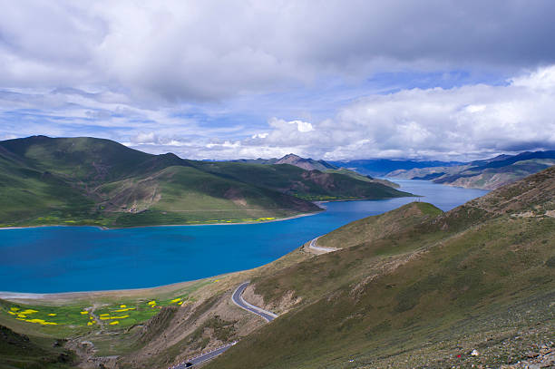 istock Yamdrok Lake in summer 177443506