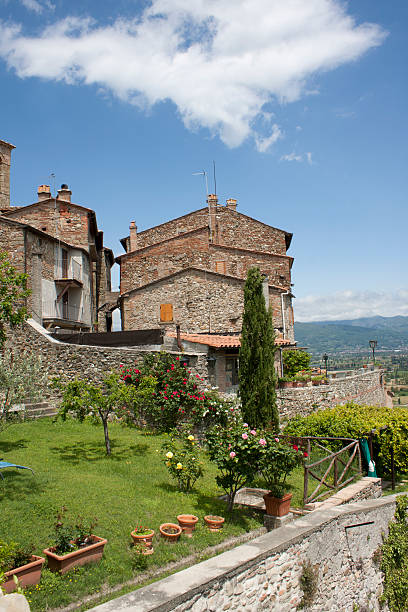 istock Italian village 177445394