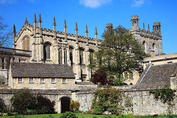 istock Oxford University Christ Church College 177446010