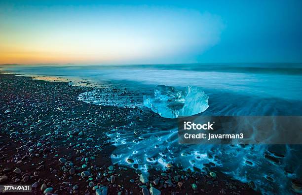 Schwimmende Eisberge In Jokulsarlon Glacier Lagoon Island Stockfoto und mehr Bilder von Arktis