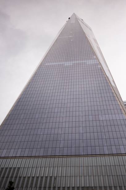 one world trade centre, new york - ofiices 뉴스 사진 이미지