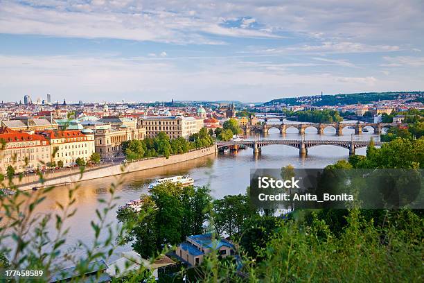 Il Praga - Fotografie stock e altre immagini di Acqua - Acqua, Ambientazione esterna, Architettura