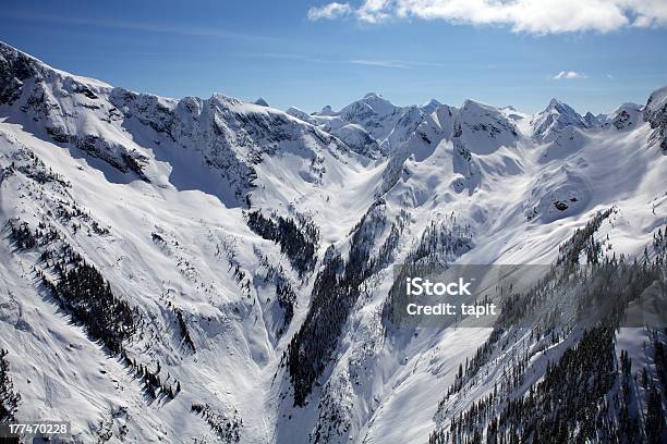 Foto de As Montanhas Monashee Colúmbia Britânica Canadá e mais fotos de stock de Atividade - Atividade, Atividade Recreativa, Aventura