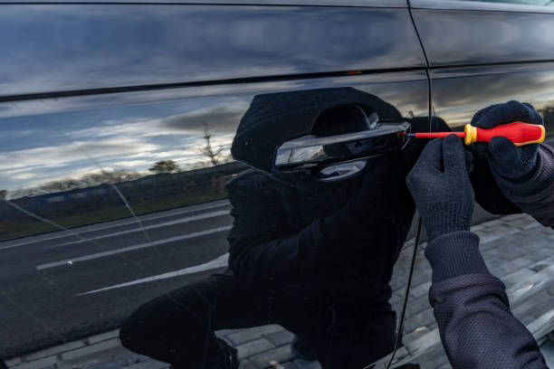 istock Attempted car theft using a suitcase in the city center 1774703649