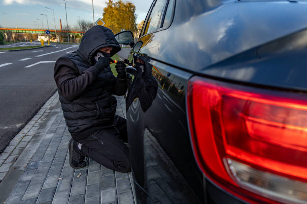 istock Attempted car theft using a suitcase in the city center 1774705093