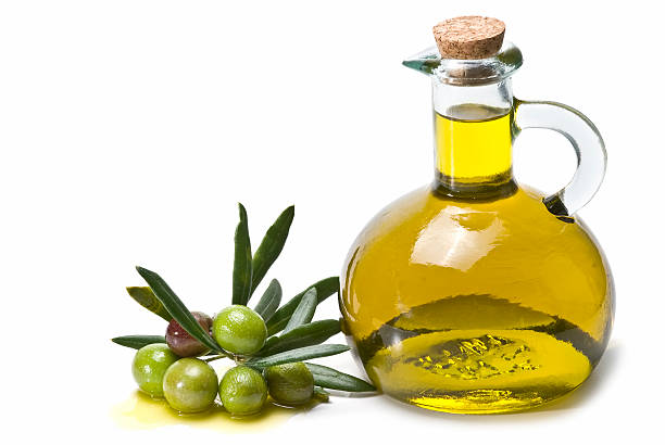 istock Green olives and oil. 177493008