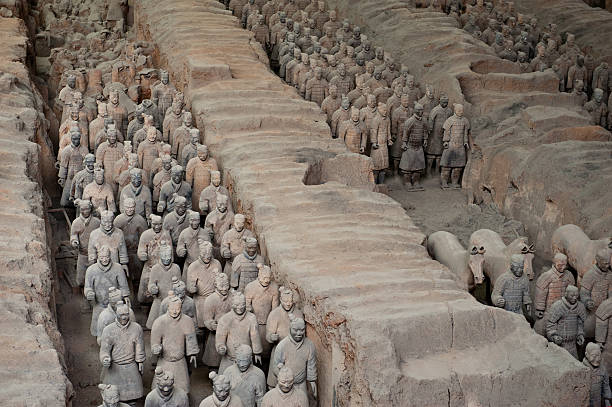 el ejército de terracota - terracotta power famous place chinese culture fotografías e imágenes de stock