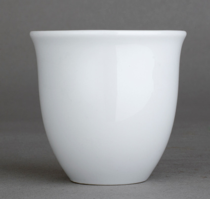 tablewar Ceramice on gray background