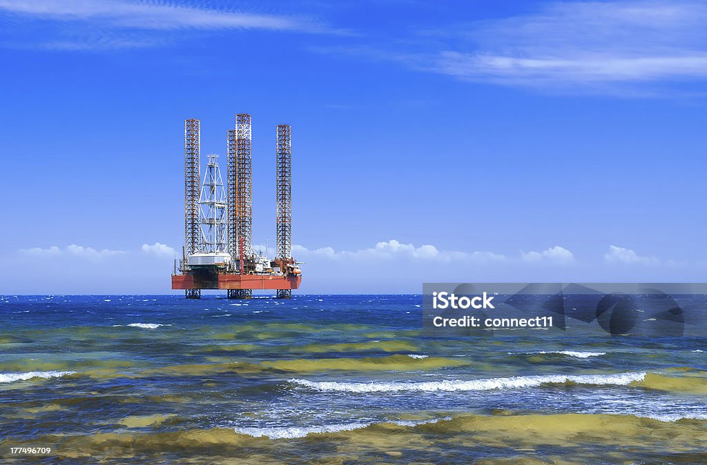 Offshore oil rig платформа сверления - Стоковые фото Буровая установка роялти-фри