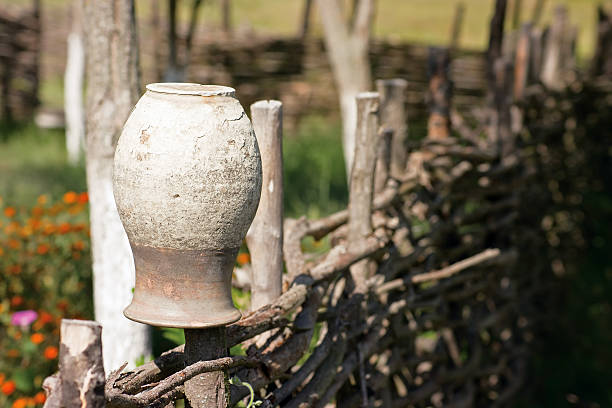 Pot auf dem Zaun – Foto