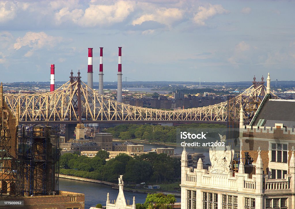 Ponte de Queensboro, Nova York - Foto de stock de Arranha-céu royalty-free