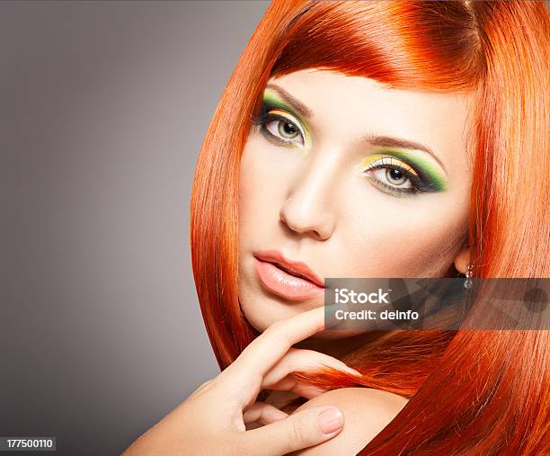 Capelli Rossi Donna - Fotografie stock e altre immagini di Adulto - Adulto, Beautiful Woman, Bellezza