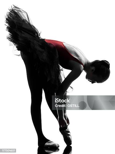 Młoda Kobieta Tancerz Taniec Balet Ballerina - zdjęcia stockowe i więcej obrazów Balet - Balet, Baletnica, Białe tło