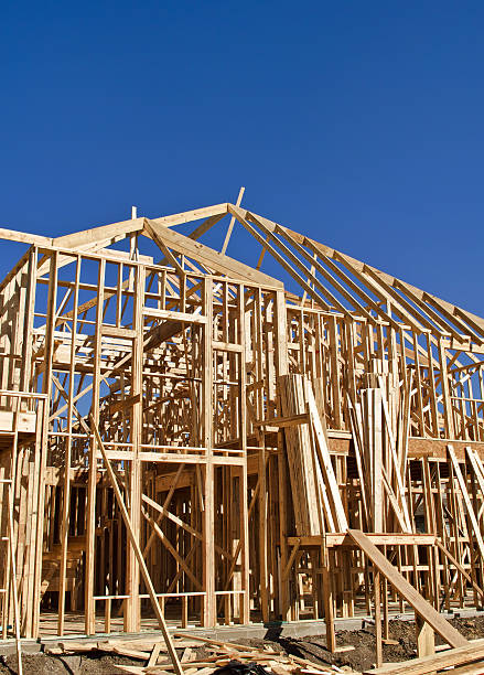 istock Framing of new home construction 177505385
