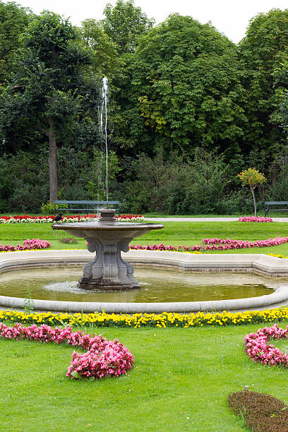 istock Garden of Vienna 177508571