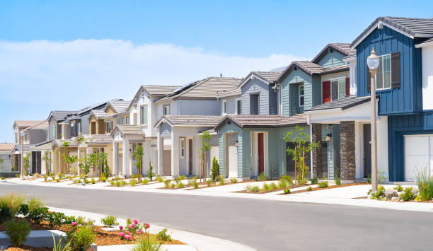 istock Single family homes in a row 1775088711
