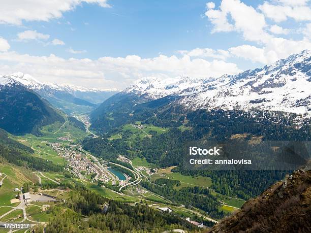 Berglandschaft Stockfoto und mehr Bilder von Alpen - Alpen, Berg, Berggipfel