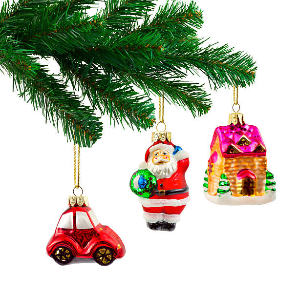 istock Christmas tree and toys 177515276