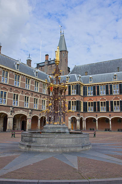 istock Dutch Parliament, Den Haag, Netherlands 177515918