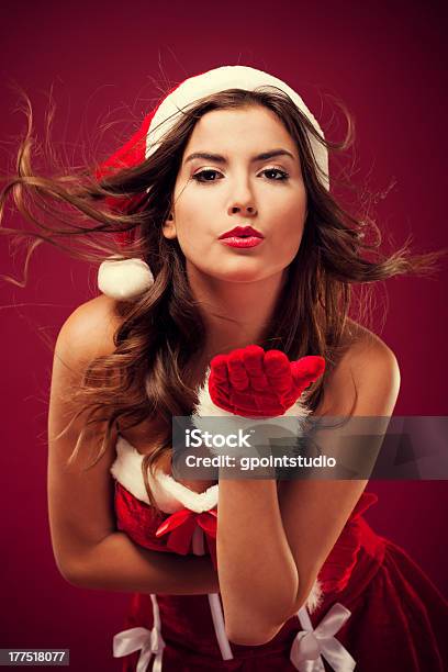 Foto de Beijo Para Você e mais fotos de stock de Sensualidade - Sensualidade, Símbolo Sexual, Natal