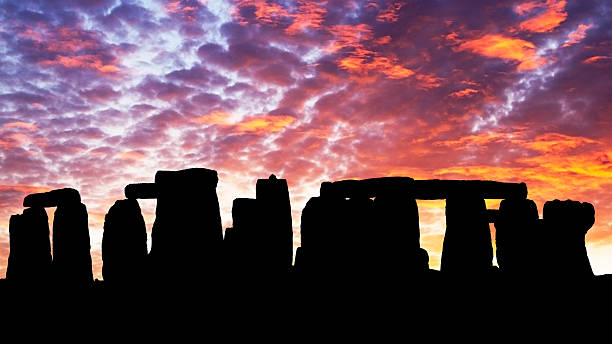 istock Sunset in the Stonehenge 177521518