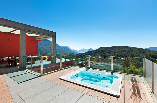 istock beautiful house, patio 177521856