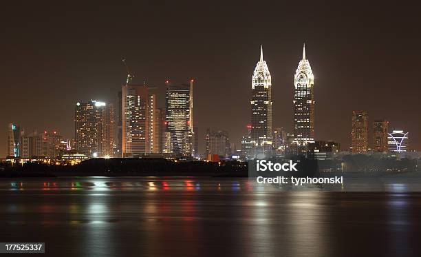 Dubai Internet City Skyline - zdjęcia stockowe i więcej obrazów Azja Zachodnia - Azja Zachodnia, Bez ludzi, Budynek z zewnątrz
