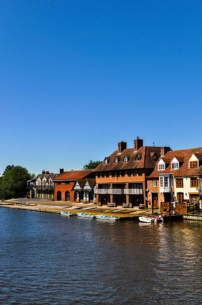 istock Houses on the Water 177528869