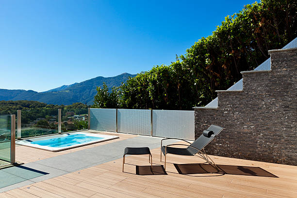 istock deckchair and hot tub 177530831