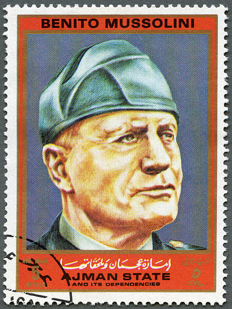 ajman 1972 benito mussolini (1883-1945), series zahlen zweiten weltkrieg - postage stamp correspondence postmark macro stock-fotos und bilder