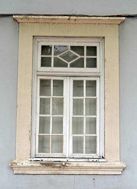 istock Old Window at the University of Coimbra 177532180