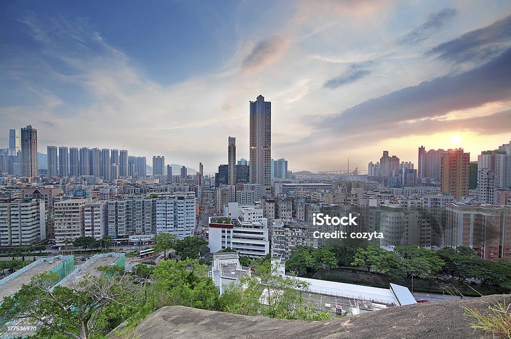 Coucher de soleil sur la ville - Photo de Affluence libre de droits