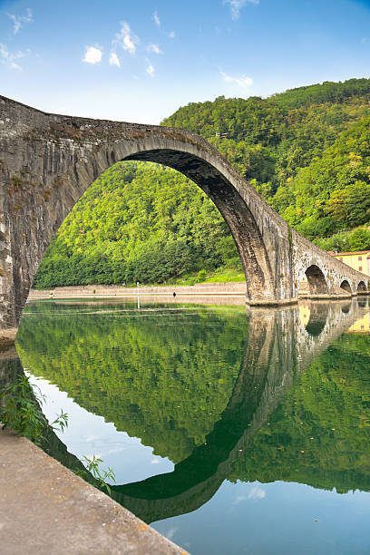 istock Ponte Della Maddalena, Italy 177541000