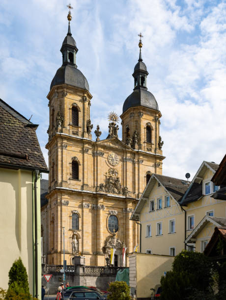 edificio de la iglesia basílica en gößweinstein - gößweinstein fotografías e imágenes de stock