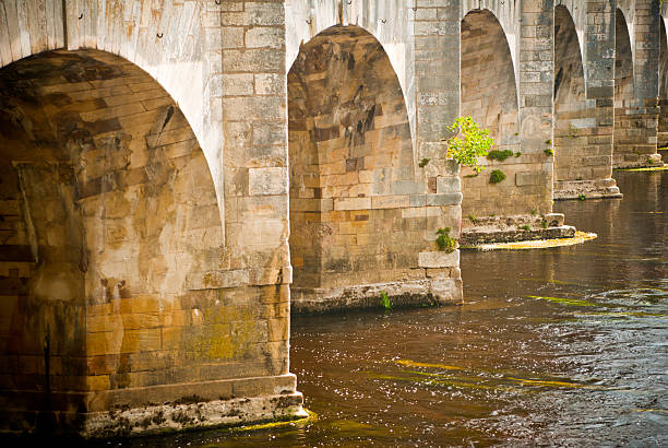 Arches Bridge Medieval bridge over the River Vienne in Chatellerault, France  chatellerault photos stock pictures, royalty-free photos & images